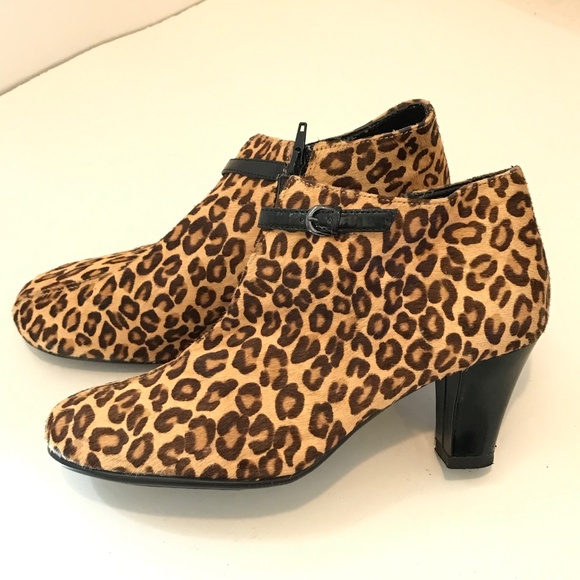 AEROSOLES Leopard Calf Hair Ankle Boots Booties Patrole Car Women’s Size 8.5 - Picture 13 of 16